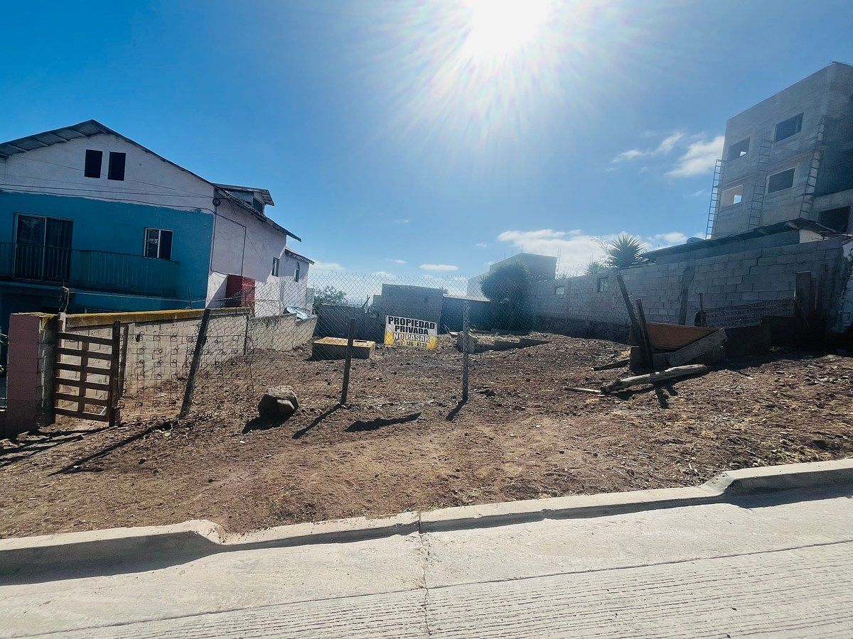 En venta terreno todos los servicios ‼️ Col. constitución, foto 1 de 7