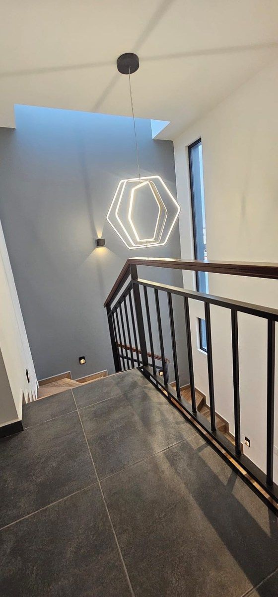Escalera, photo 7 of 21