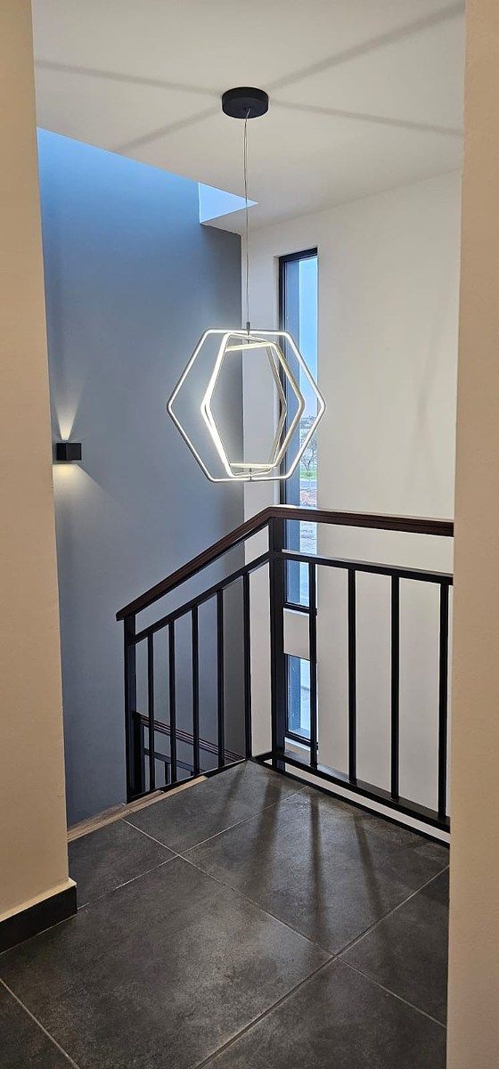 Escalera, photo 6 of 21