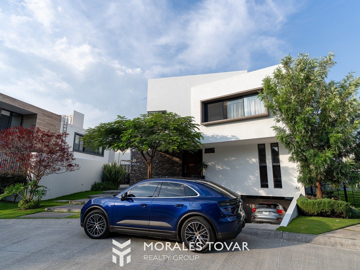 House in Los Sueños, Zapopan, photo 2 of 39