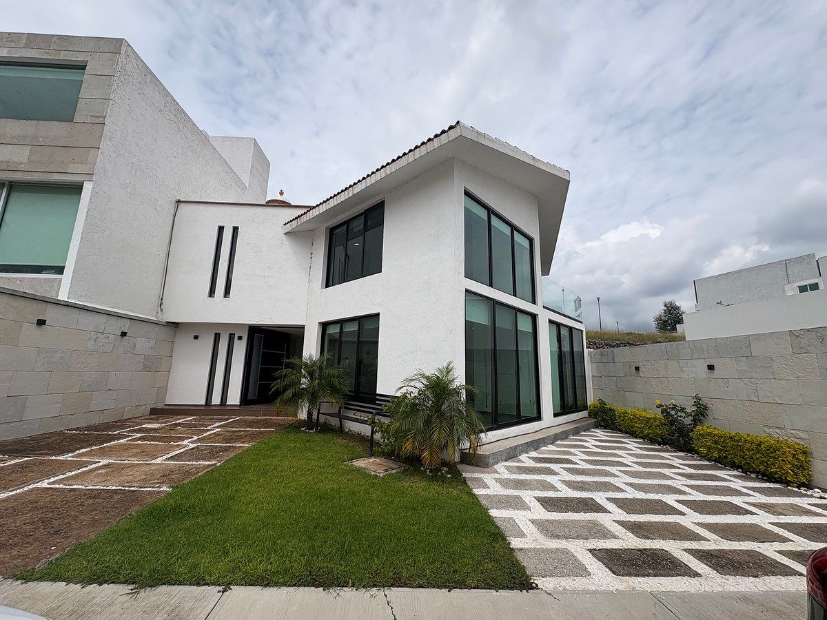 Casa en Venta Cumbres del Lago en fraccionamiento privado, foto 1 de 30