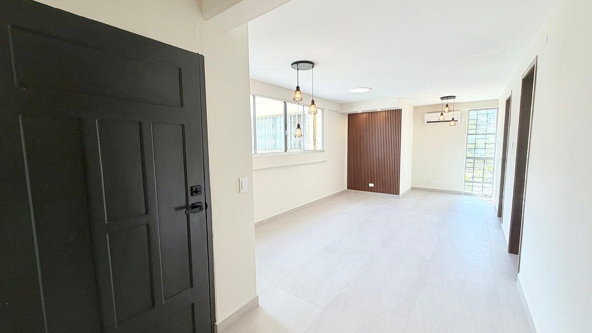 Aluguel de Apartamento Novo na Zona Rio em frente à Linha Sentri, foto 1 de 14