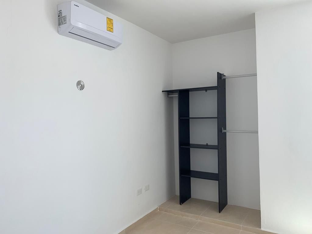Casa en Gran Santa Fe, Mérida, foto 5 de 32