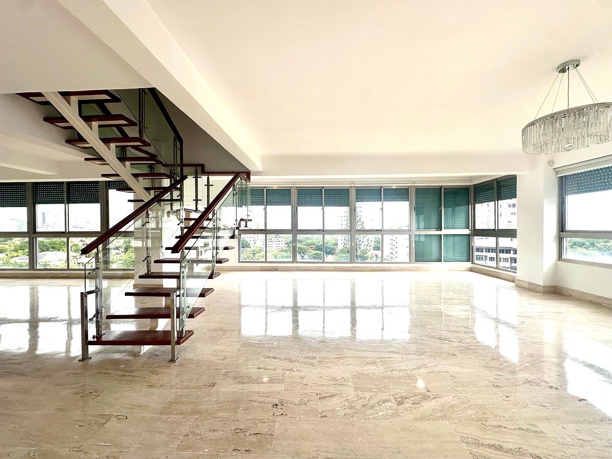 Sala, foto 1 de 33