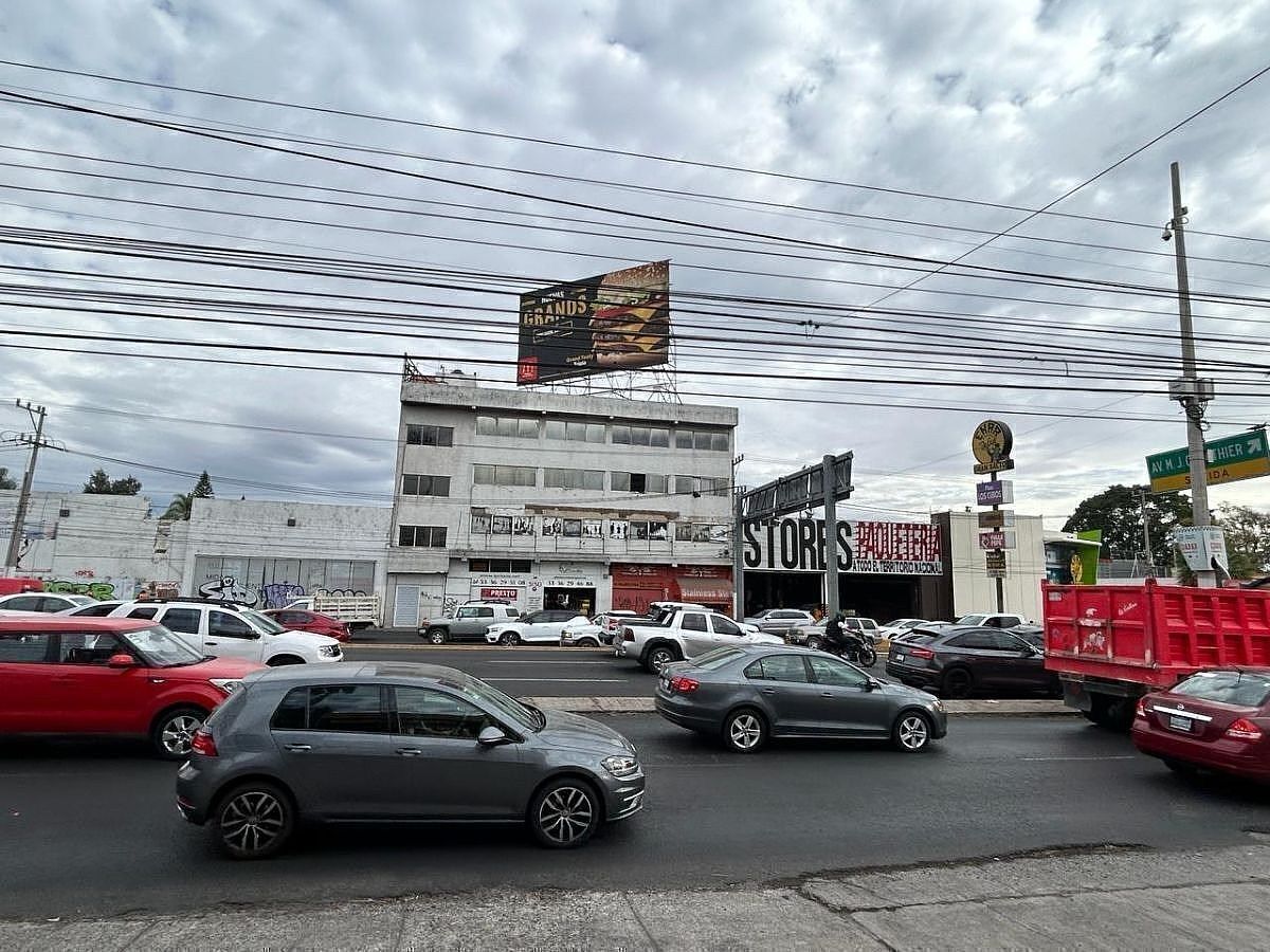 Terreno en Venta, Zapopan,  2,532 m2, foto 1 de 11