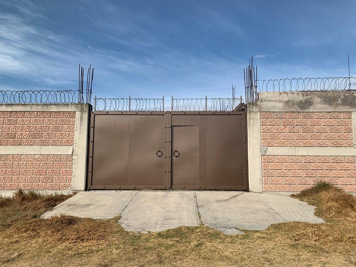 Terreno Comercial Cercado para Aluguel | Entrada do Condado do Vale, Metepec, foto 1 de 18