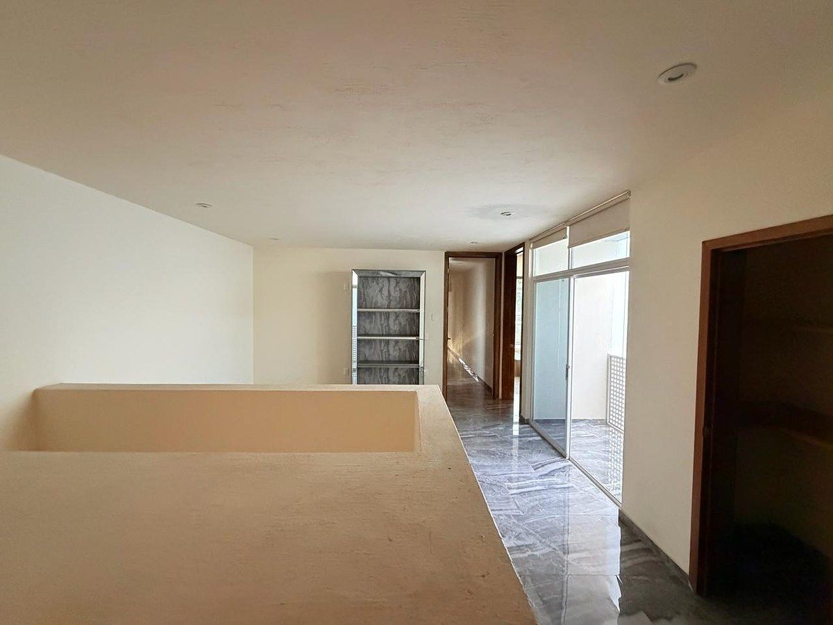 House in Colomos Providencia, Guadalajara, photo 18 of 35