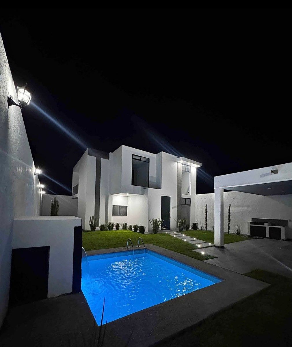 CASA DE CAMPO EN VENTA, foto 1 de 11