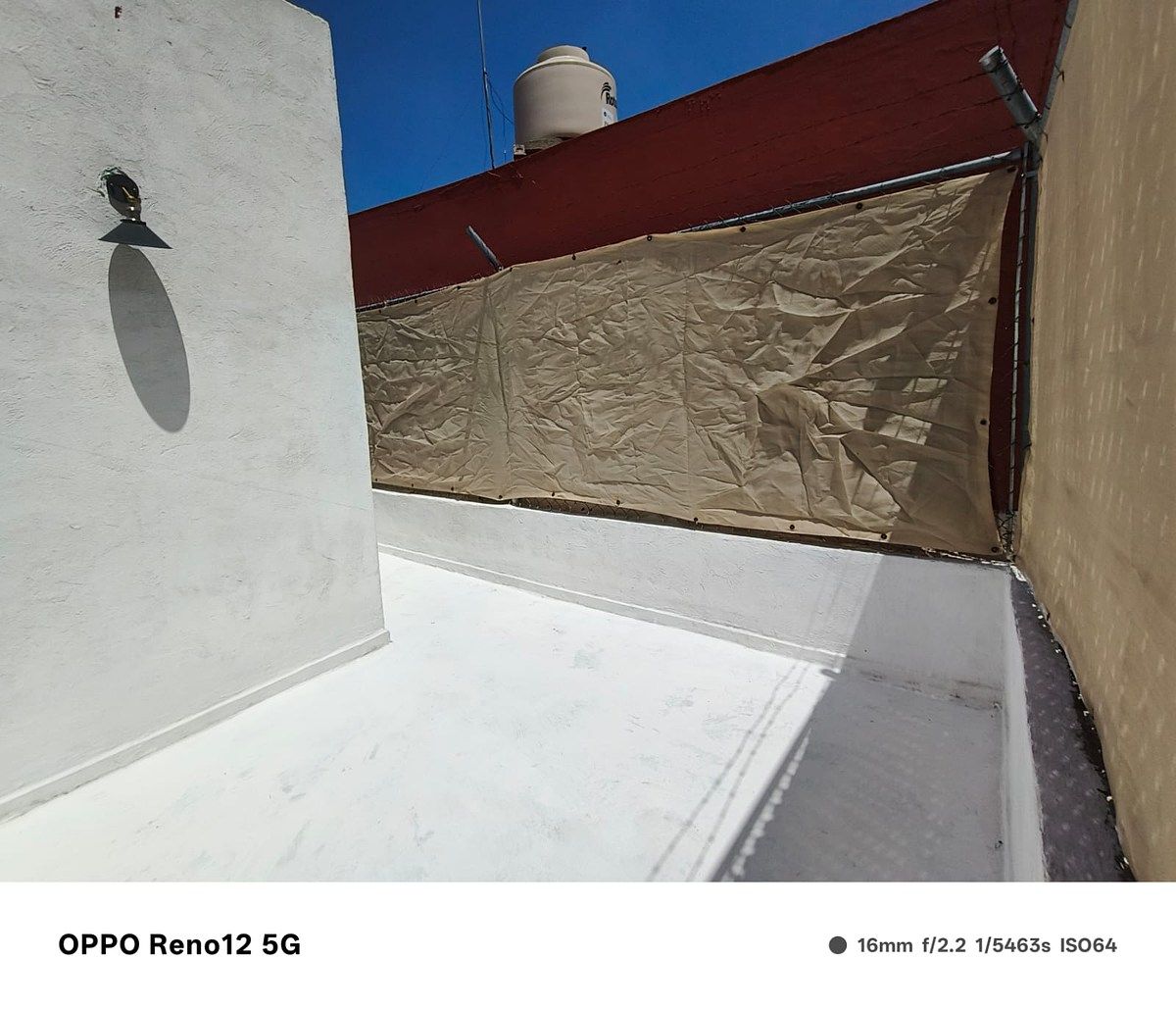 Espacio / construir una 3ra recamara, planta alta o terraza, photo 7 of 18