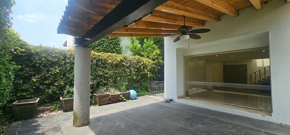 Casa em condomínio fechado em Lomas del Campanario II, Querétaro, foto 3 de 36