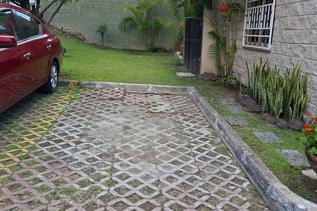 HOUSE FOR SALE COLONIA TABACHINES