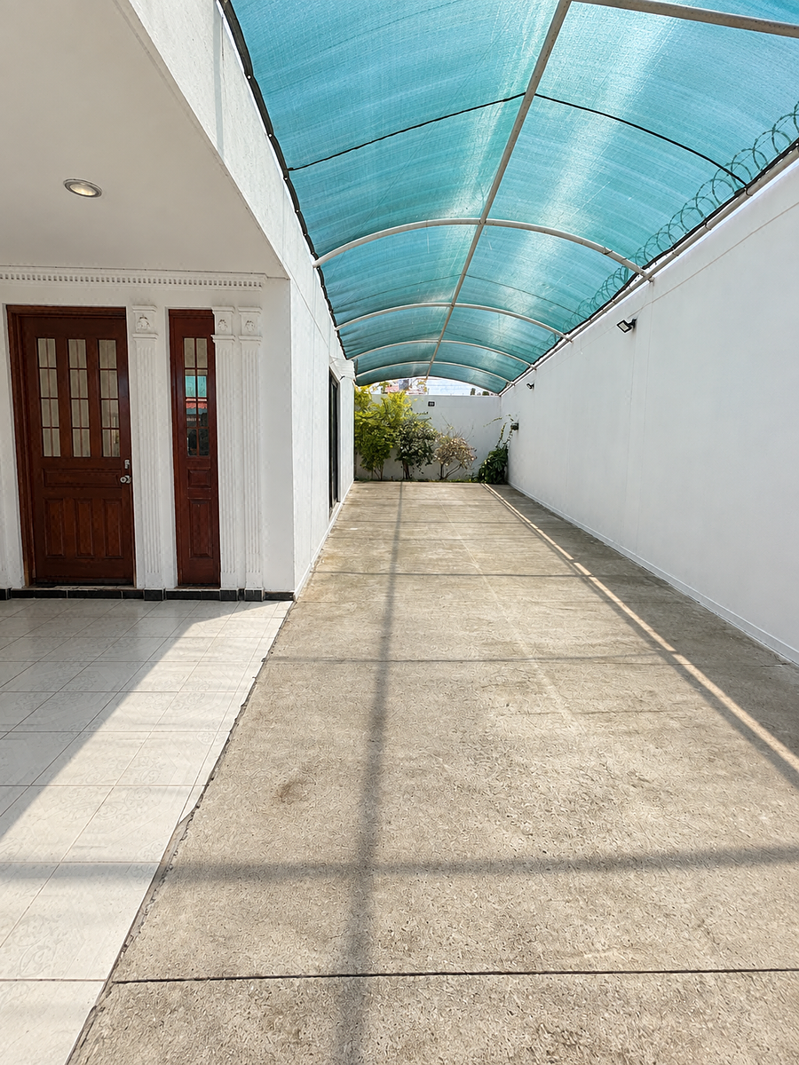 Casa de un piso en venta en Casa Blanca