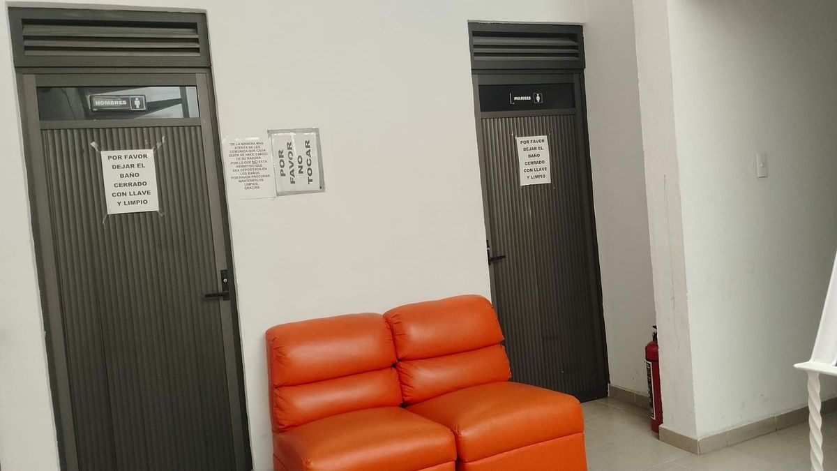 Oportunidade imediata: escritório privado e totalmente equipado para alugar, foto 1 de 7