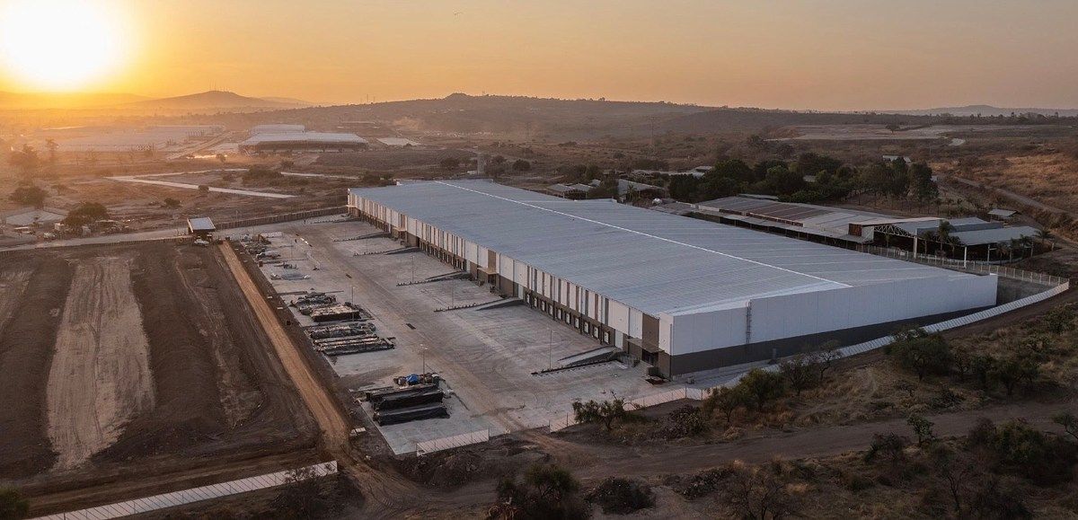Armazém Industrial - El Salto, Jalisco - 4.954 m2, foto 1 de 8