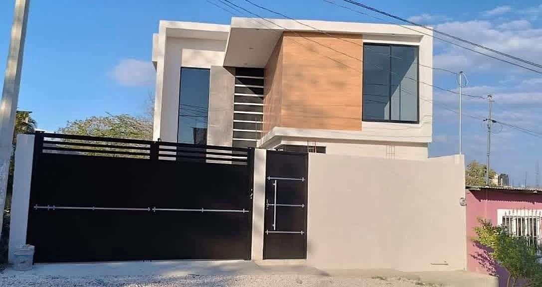 House in El Jobo, Tuxtla Gtz. Very spacious, photo 1 of 12