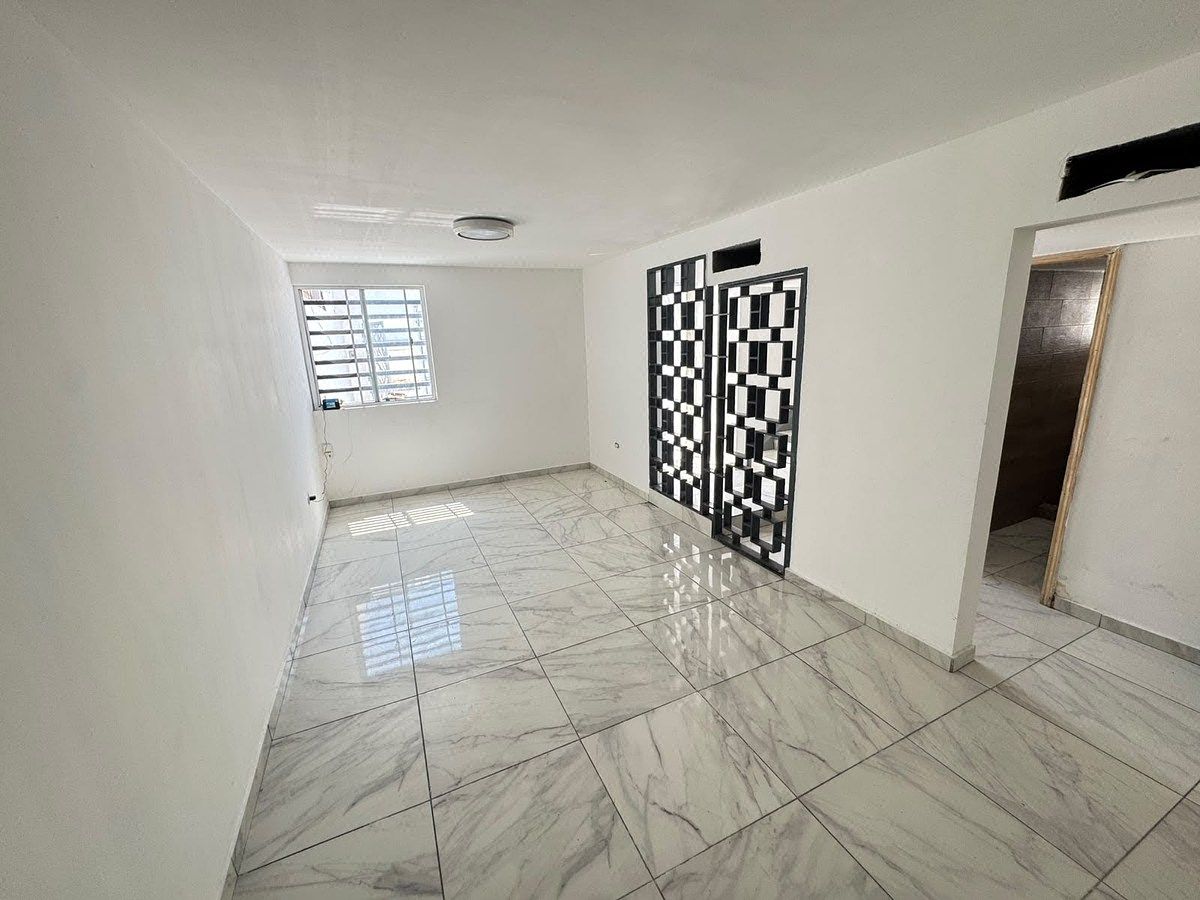 Casa en Crnl. Esteban Cantú, Mexicali, foto 4 de 21