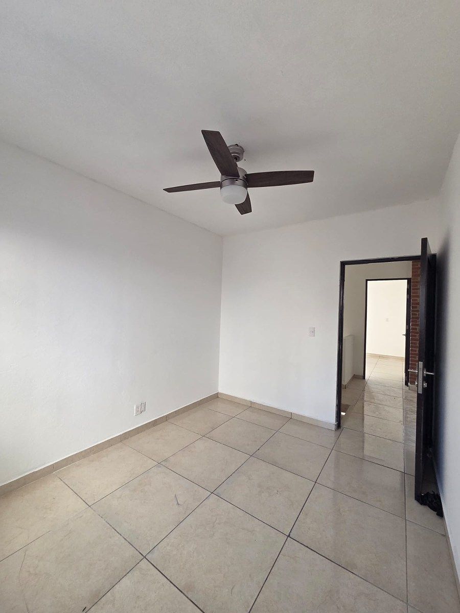 Casa en San Pedrito Peñuelas I, Querétaro, foto 11 de 14