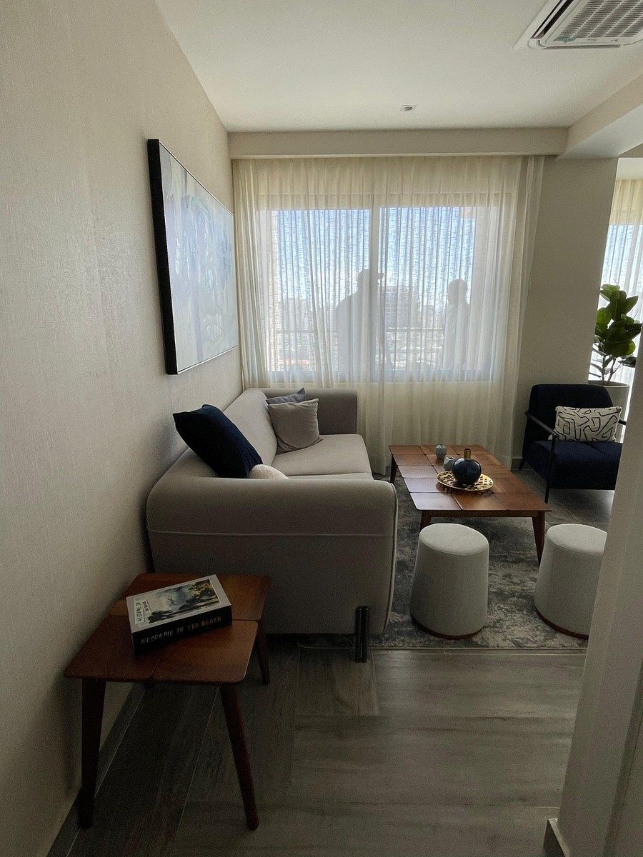 SALA, foto 2 de 18