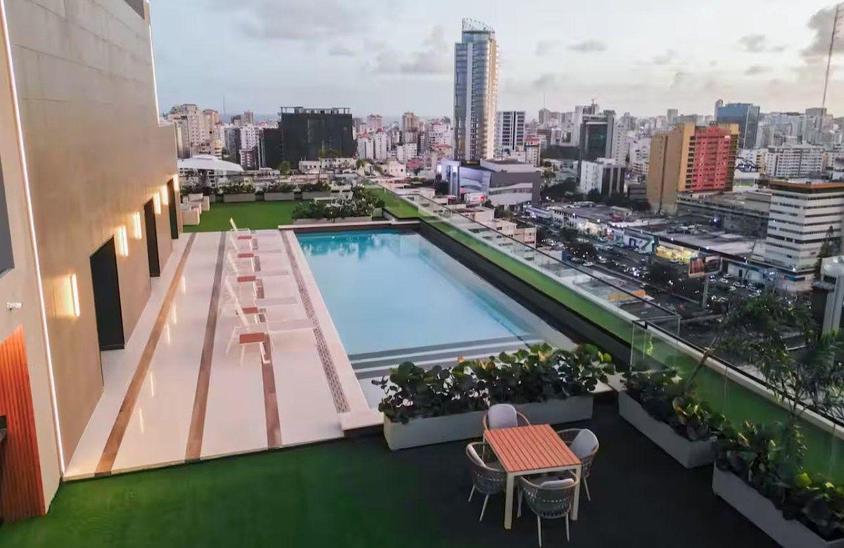 PISCINA, foto 17 de 18
