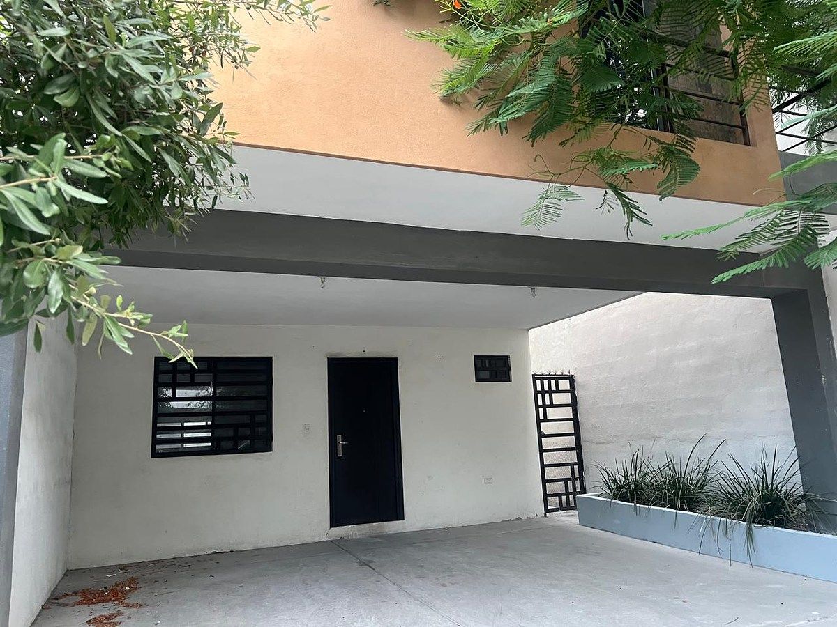 CASA PARA ALUGAR, SANTA ELENA #127, RESERVA DE SN FRANCISCO, APODACA, foto 1 de 14