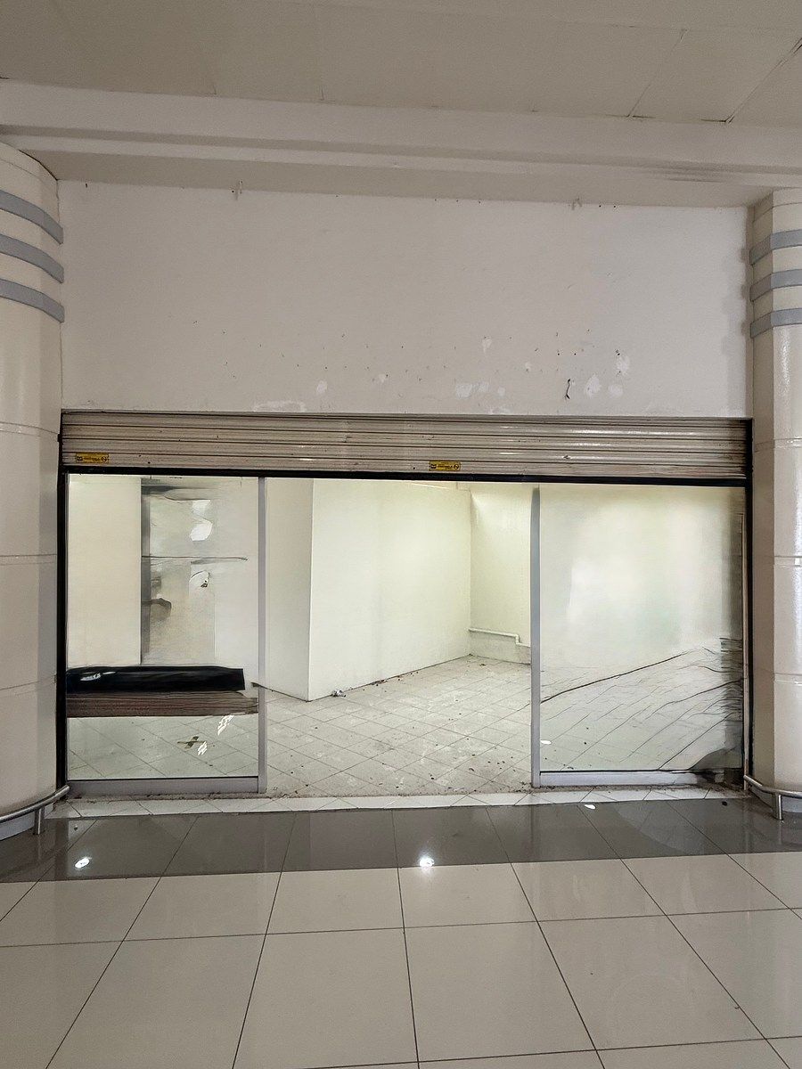 Rental of Commercial Space in Plaza la Fe, photo 1 of 10