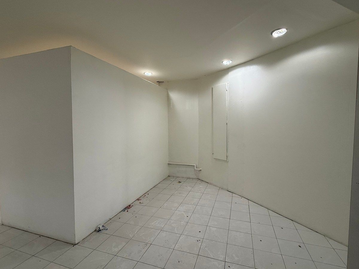 Retail Space in La Fe, San Nicolás de los Garza, photo 4 of 10