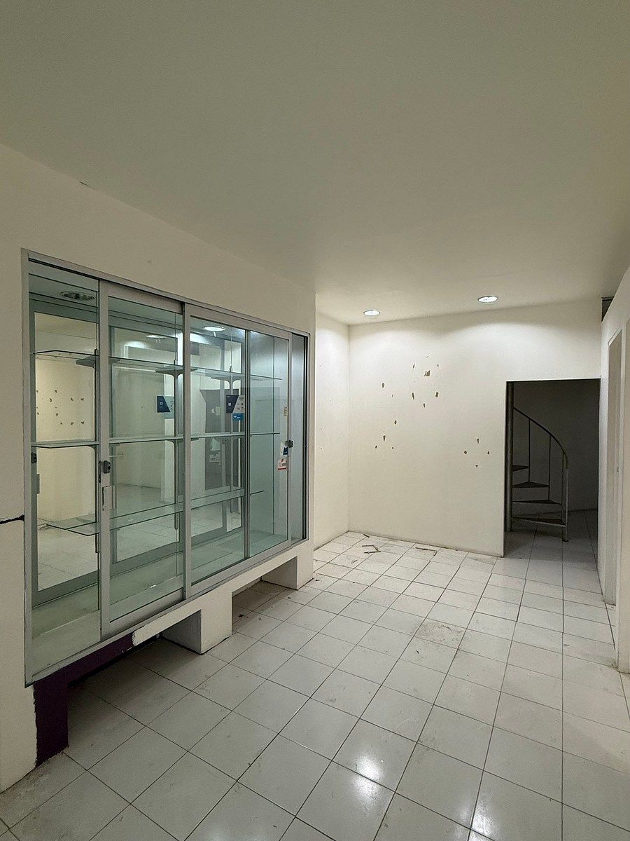 Retail Space in La Fe, San Nicolás de los Garza, photo 6 of 10