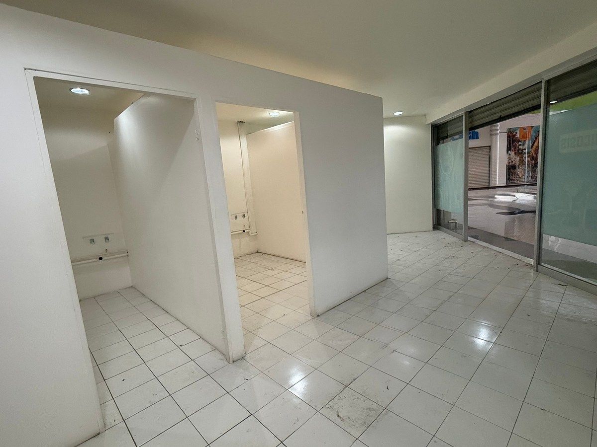 Retail Space in La Fe, San Nicolás de los Garza, photo 7 of 10