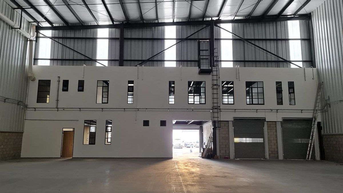 Bodega comercial en Santa Cruz de las Flores, Tlajomulco de Zúñiga, foto 4 de 19