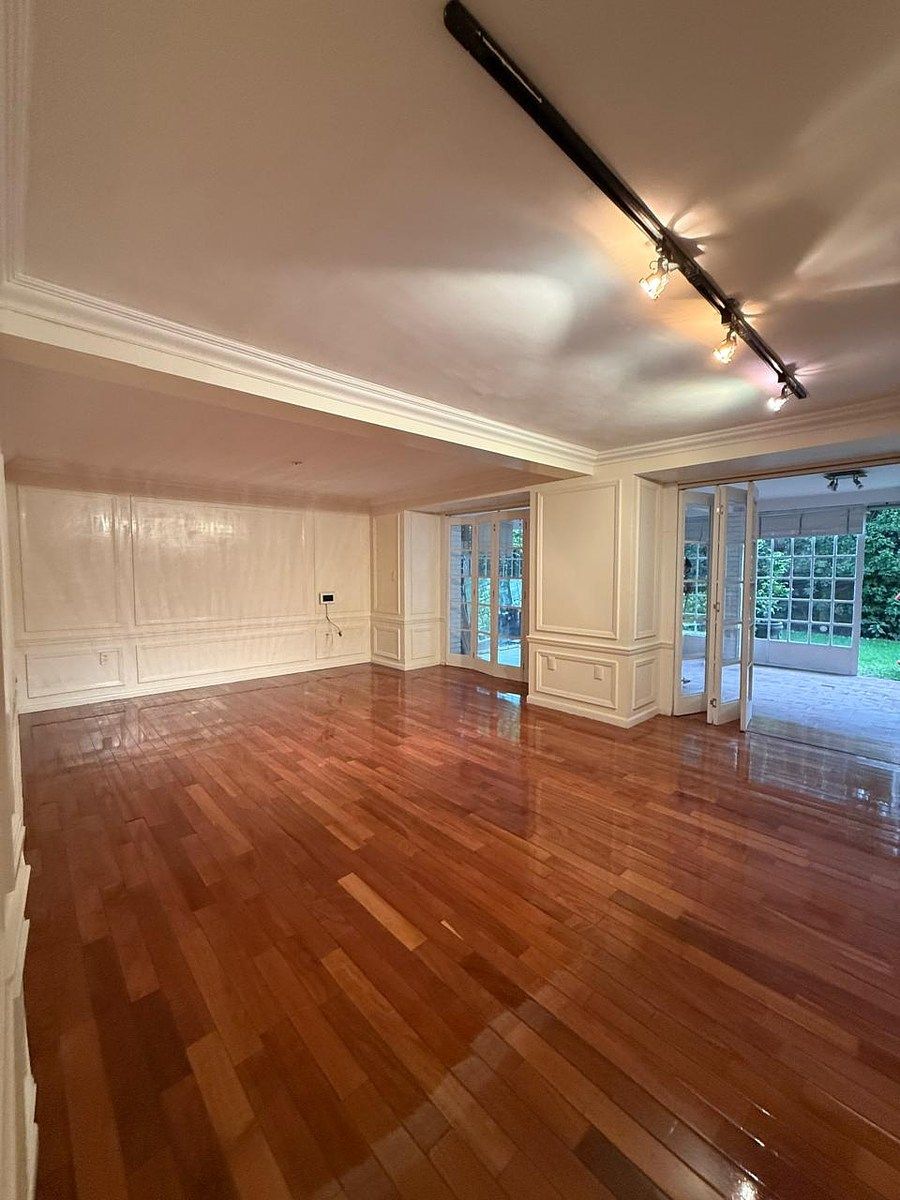 Casa Encantadora com Jardim Privado – Ideal para Casais e Aceita Animais de Estimação, foto 1 de 17