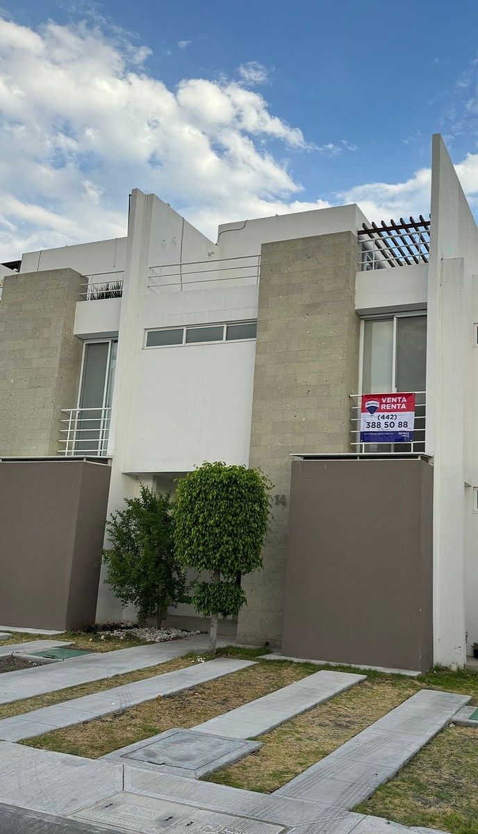 Fachada, foto 1 de 16