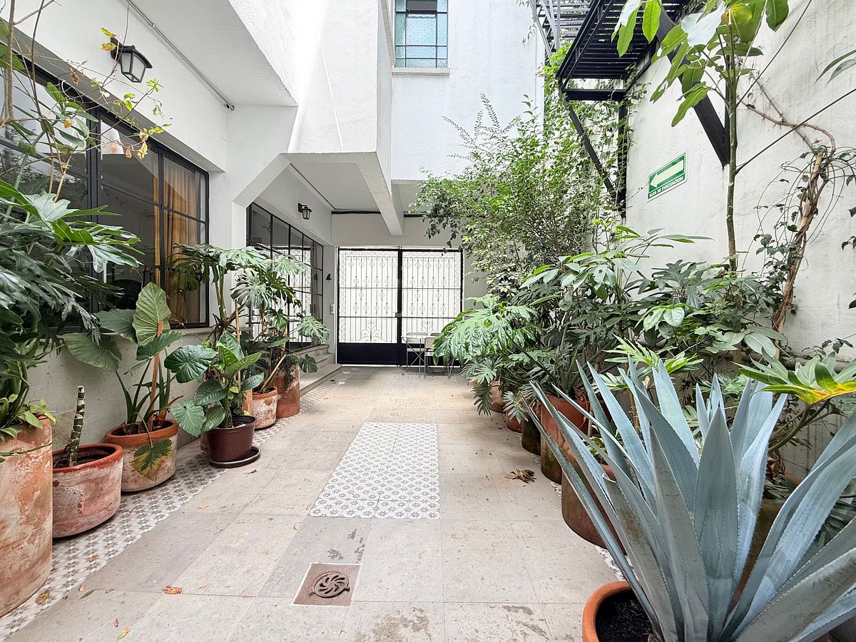Casa con uso de suelo en Hipódromo Condesa, Cuauhtémoc, foto 12 de 32