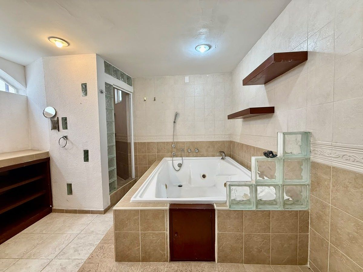 Casa em Bosques de Zavaleta, Puebla, foto 34 de 43