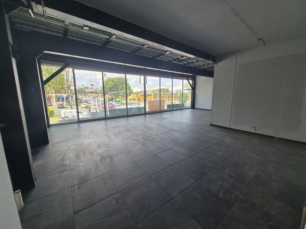 Local comercial en Plaza Guadalupe, Zapopan, foto 4 de 14