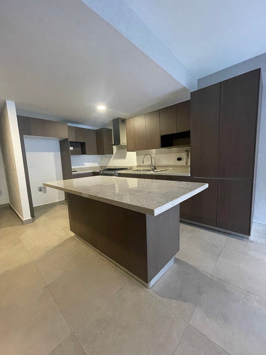 Apartamento em Vía Cordillera, Santa Catarina, foto 2 de 14