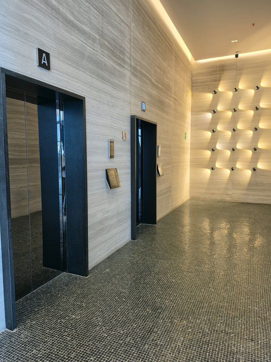 Retail Space in El Refugio Campestre, León, photo 6 of 31