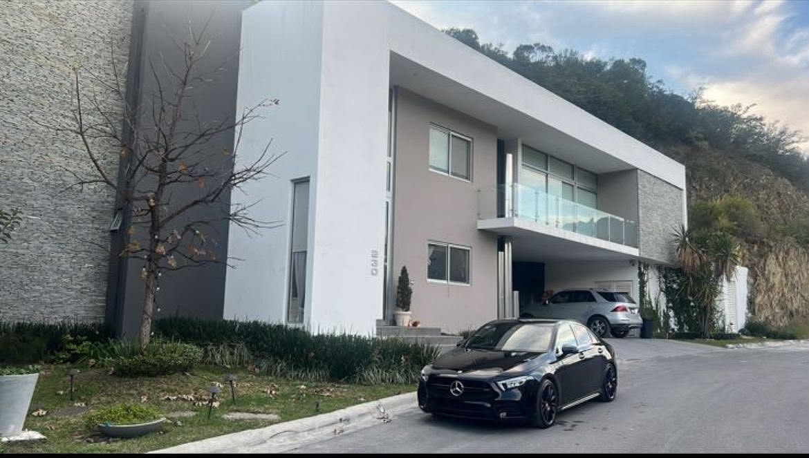 CASA EN VENTA EN CARRETERA NACIONAL, foto 1 de 10