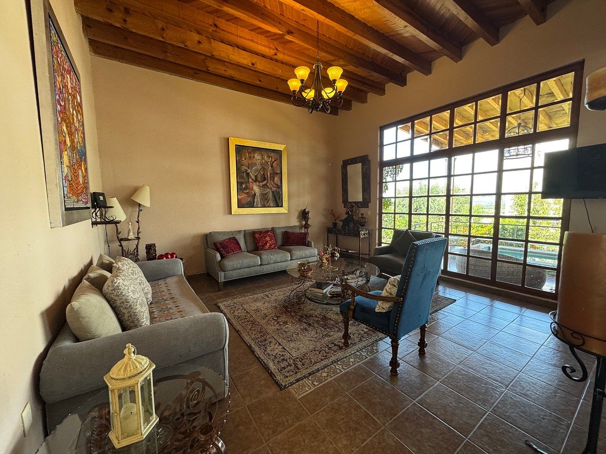 House in Villa de los Frailes, San Miguel de Allende, photo 8 of 50