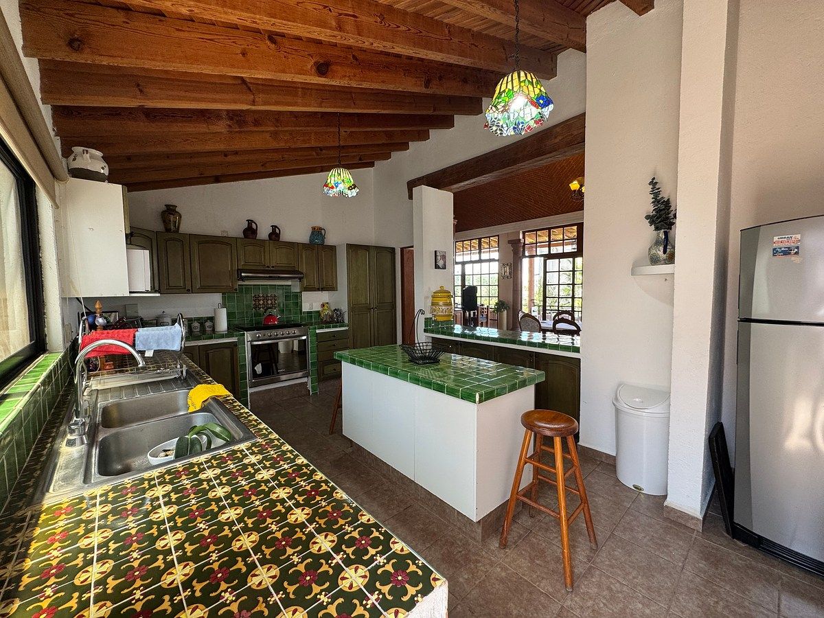 House in Villa de los Frailes, San Miguel de Allende, photo 19 of 50