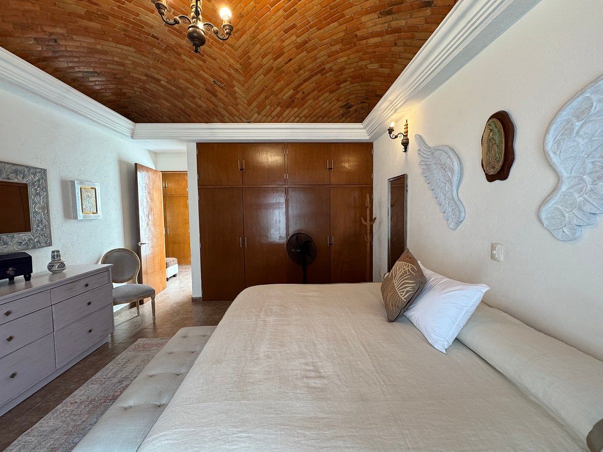 House in Villa de los Frailes, San Miguel de Allende, photo 30 of 50