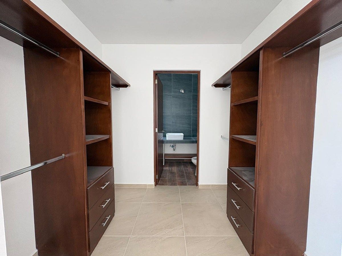House in Gated Community in Taray Royal, El Marqués, photo 9 of 24