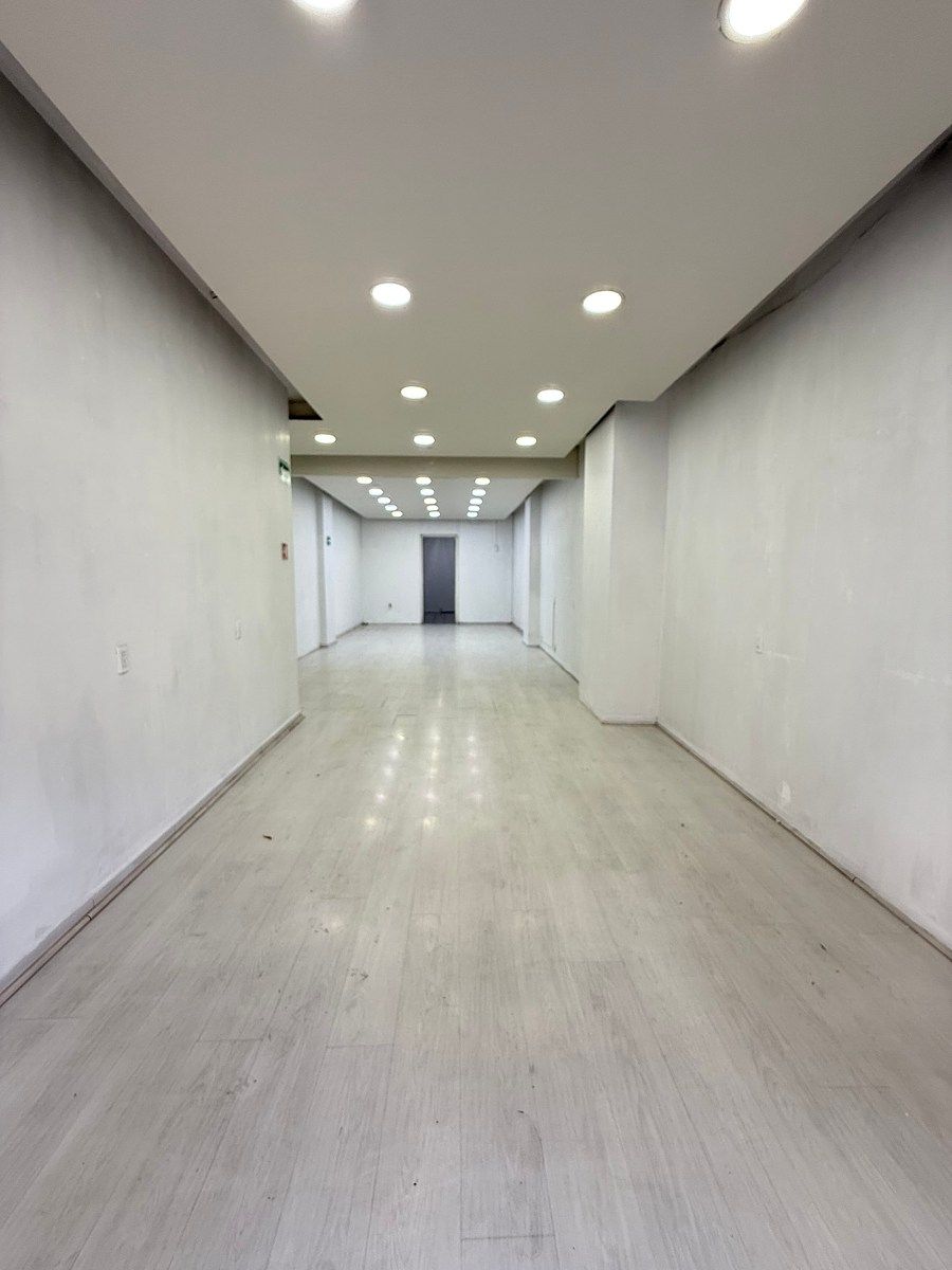 Renta Local Comercial, foto 1 de 5