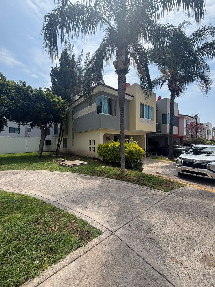 CASA EN COTO ASTURIAS NUEVA GALICIA EN VENTA, foto 1 de 22