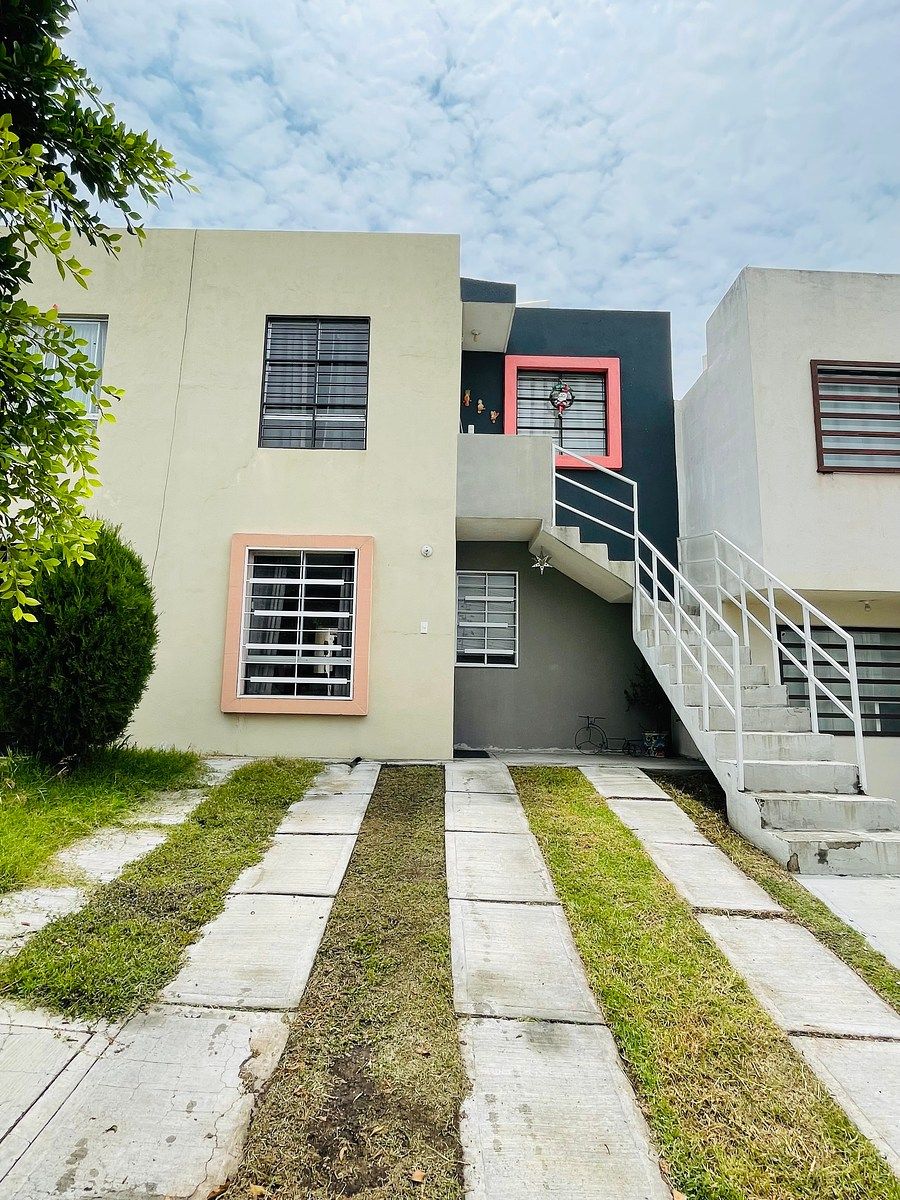 *Duplex à venda no andar térreo, com terreno excedente, na Cidade do Sol*, foto 1 de 11