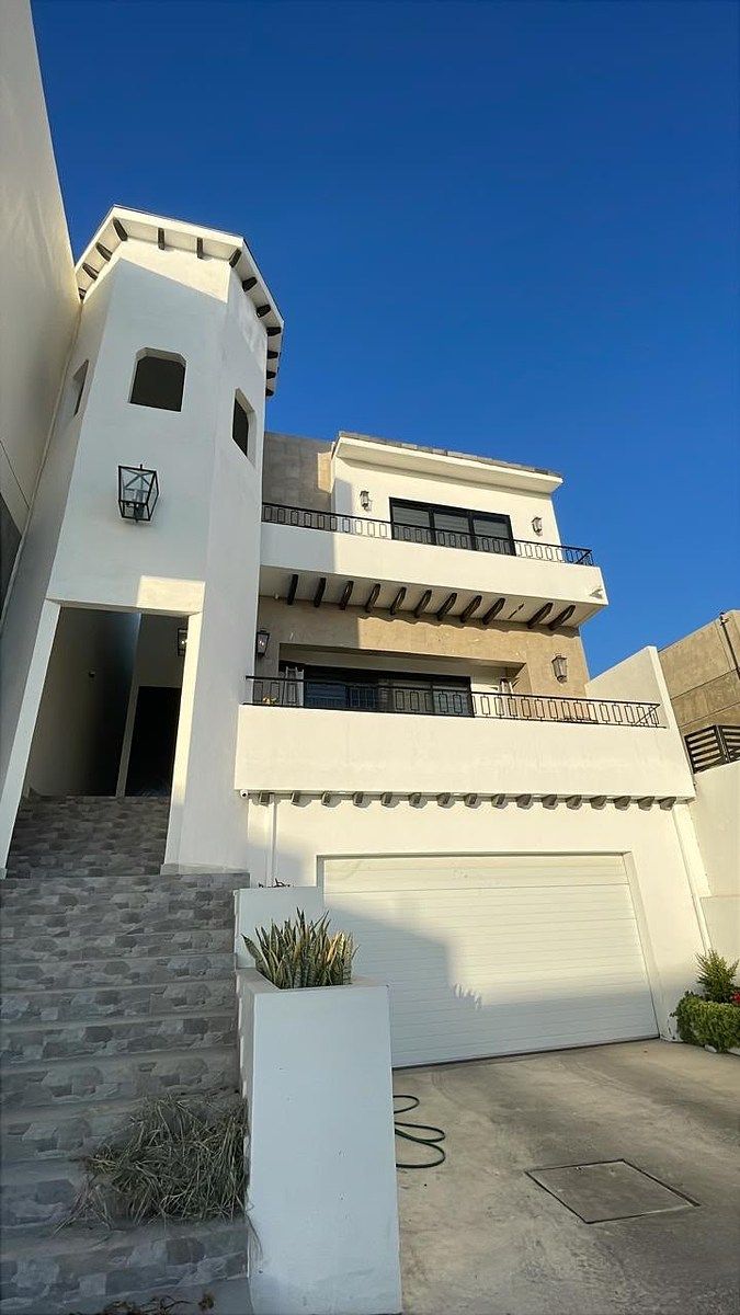 Large House for rent in Real del Mar, photo 1 of 11