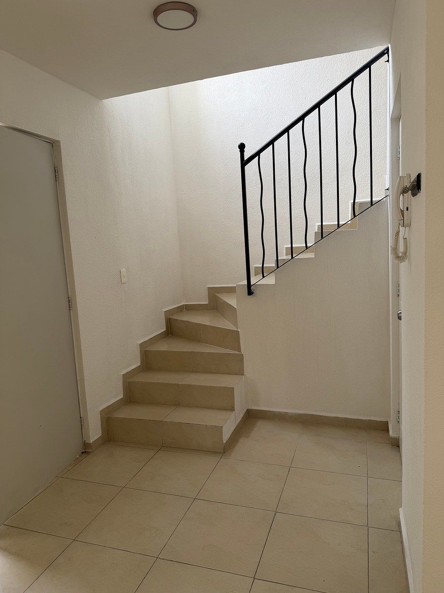 House in Gated Community in Real Vizcaya, Tecámac, photo 7 of 19