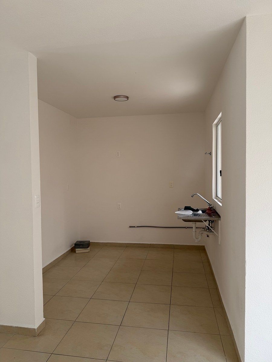 House in Gated Community in Real Vizcaya, Tecámac, photo 10 of 19