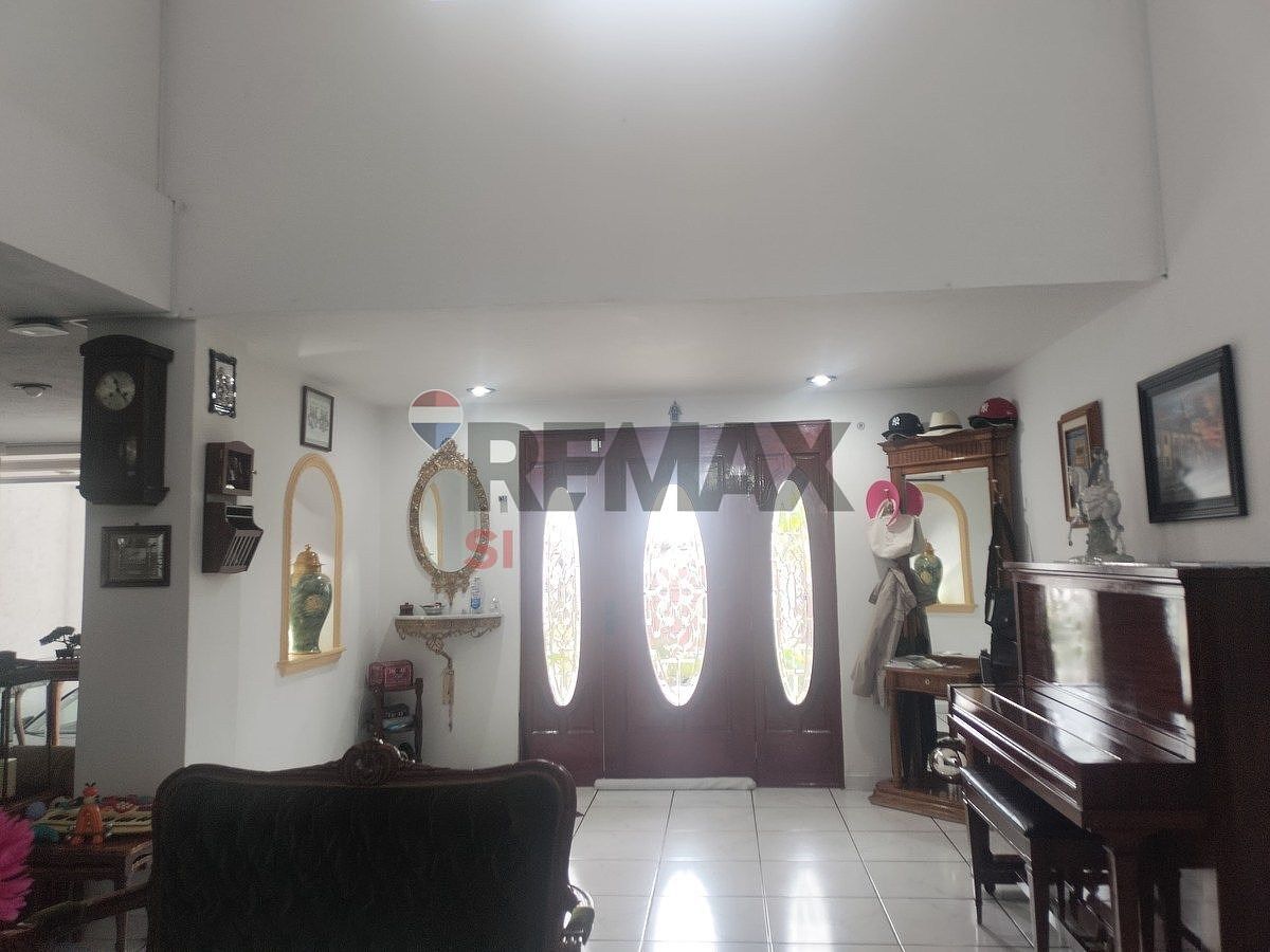 Casa em Juriquilla, Querétaro, foto 3 de 19