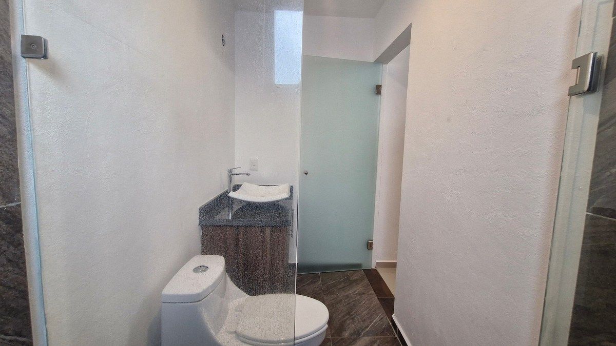 House in Gated Community in Juriquilla la Condesa, Querétaro, photo 16 of 30