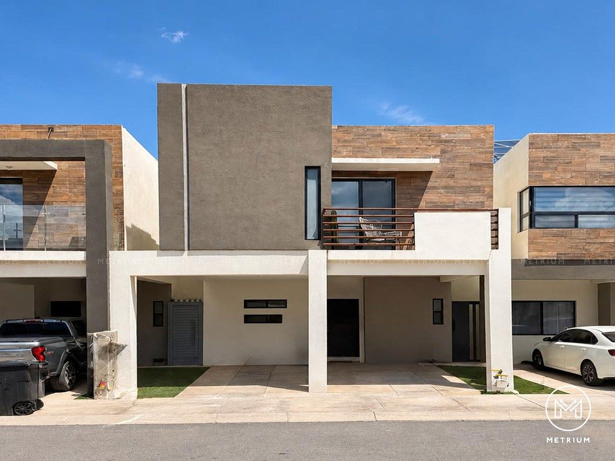 CASA EN VENTA BOSQUE BOREAL ZONA RELIZ, foto 1 de 16